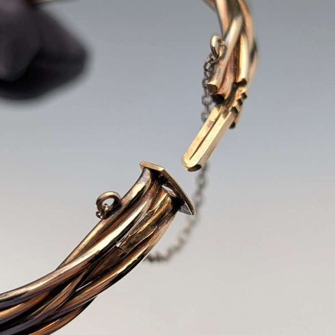 British vintage 10ct rolled gold bracelet with twisted design