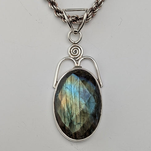 ヴィンテージ ラブラドライト&純銀 ペンダント 純銀極太ネックレス付き