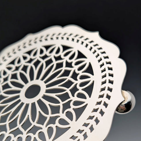 英国ヴィンテージ シルバープレート製 鍋敷き トライベット Man Co