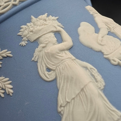 英国ヴィンテージ ウェッジウッド ジャスパーウェア製 ウォータジャグ ペールブルー