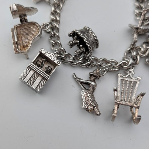 英国ヴィンテージ 純銀製 チャームブレスレット 48g