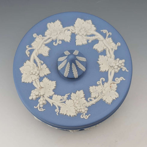 復古英國 Wedgwood Jasperware 淡藍色圓形糖果盒