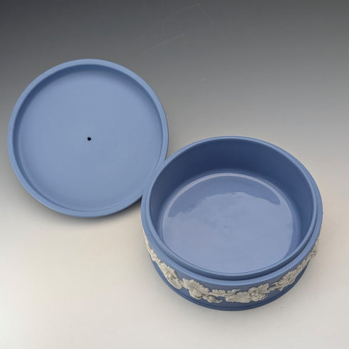 復古英國 Wedgwood Jasperware 淡藍色圓形糖果盒