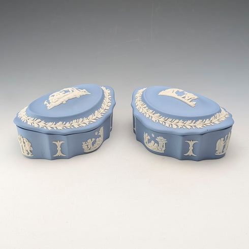 英国ヴィンテージ ウェッジウッド ジャスパーウェア製 ボックスペア ペールブルー