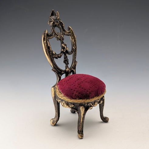 1920年代古董黃銅椅子懷錶架,搭配波爾多絲絨座椅