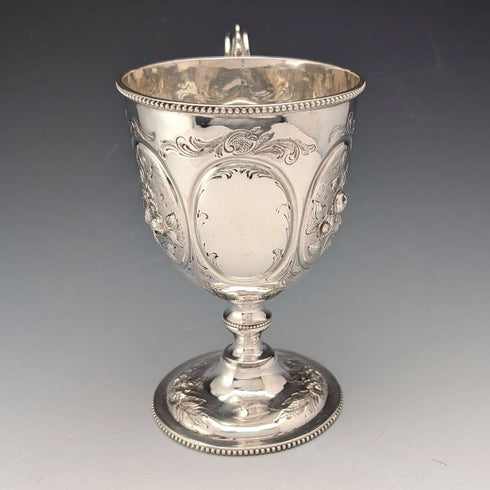 1860年 英国アンティーク 純銀製 脚付きカップ 153g James Beebe