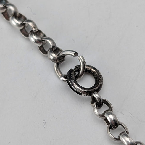 1977 British pure silver jubilee ingot pendant with pure silver necklace, total weight 42g, Ralph Weston