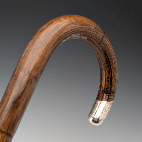 1914 年英國古董棕色桿、彎曲手柄、純銀裝飾手杖,85 厘米,J Howell & Co.