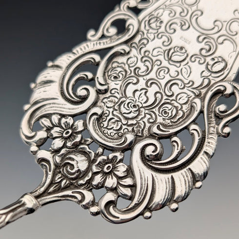 ヴィンテージ コンチネンタルシルバー製 バラ装飾 ペストリーサーバ 40g