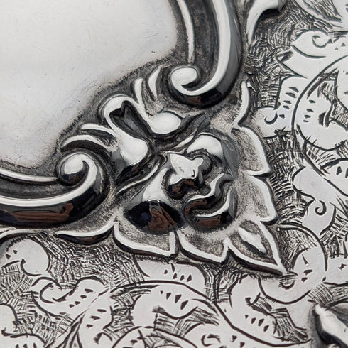 1898年 英国アンティーク 純銀製 両開き型 極厚カードケース 127g レリーフ装飾 Joseph Gloster 極美品