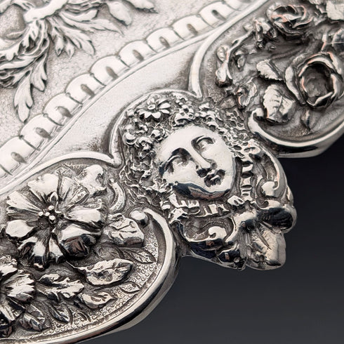 維多利亞中期英國古董銀盤浮雕方形梳妝台托盤