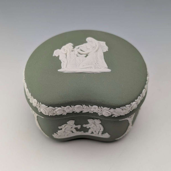 英國復古 Wedgwood Jasperware 豆形飾品盒,綠色