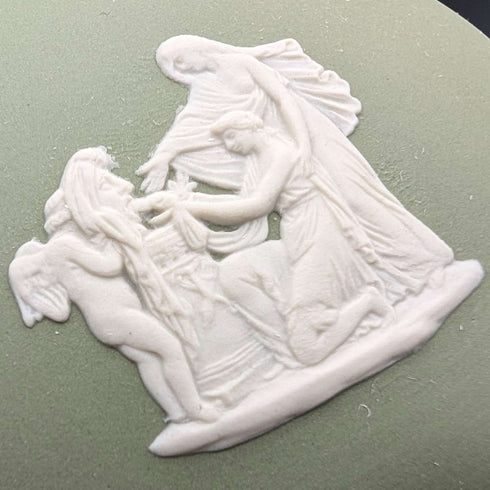 英國復古 Wedgwood Jasperware 豆形飾品盒,綠色