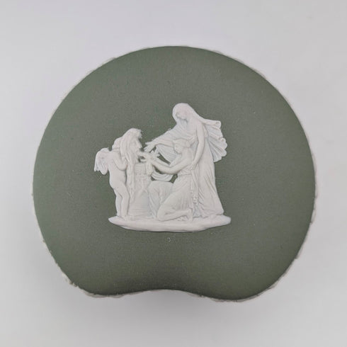 英國復古 Wedgwood Jasperware 豆形飾品盒,綠色