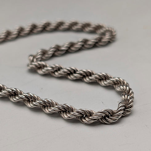 British Vintage Sterling Silver Twisted Chain Necklace 63cm International Bulleton&Metal Brokers