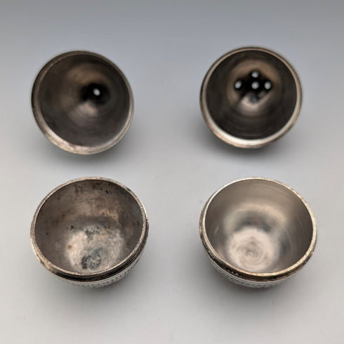 ヴィンテージ シルバープレート 卵型 調味料入れペア