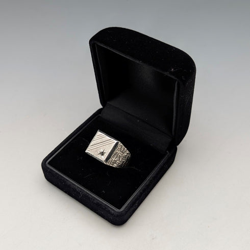 ヴィンテージ 純銀製シグネットリング 指輪(19号)