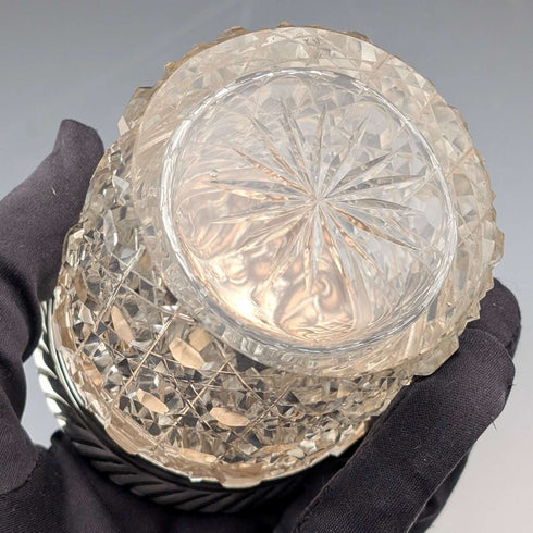 1904年 英国アンティーク 純銀蓋 筒型カットガラスジャー The Alexander Clark