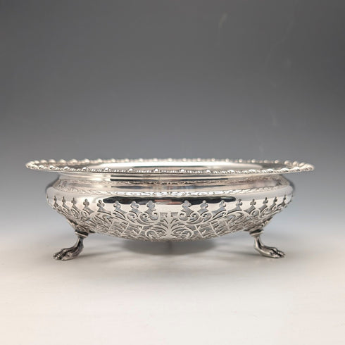 1911年 英国アンティーク ピアス装飾 純銀製 脚付きフルーツボウル 436g Goldsmiths&Silversmiths