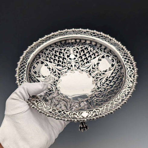 1911 年英國古董穿孔耳環純銀帶腳水果碗 436 克 Goldsmiths&Silversmiths