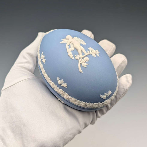 英國復古 Wedgwood Jasperware 蛋形小物盒,淡藍色