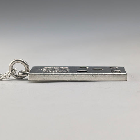 1977 British pure silver Jubilee ingot pendant, 20.1g, with pure silver necklace, RJ