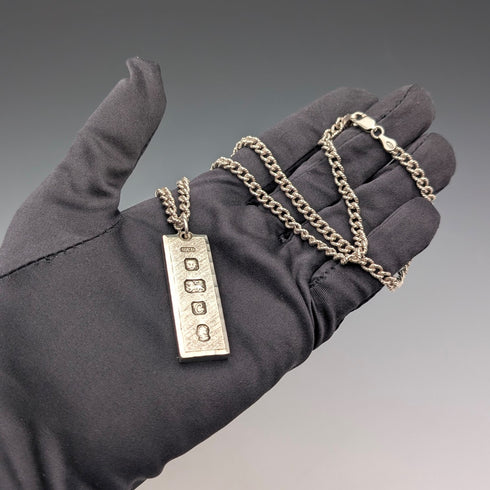 1977年 英国 純銀製 ジュビリーインゴットペンダント計51g 純銀ツイストチェーンネックレス付 J&D