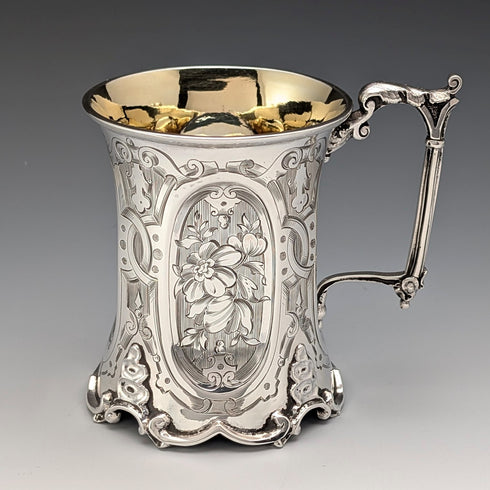 1854 年英國古董純銀花卉裝飾杯,163 克,約翰·埃文斯二世