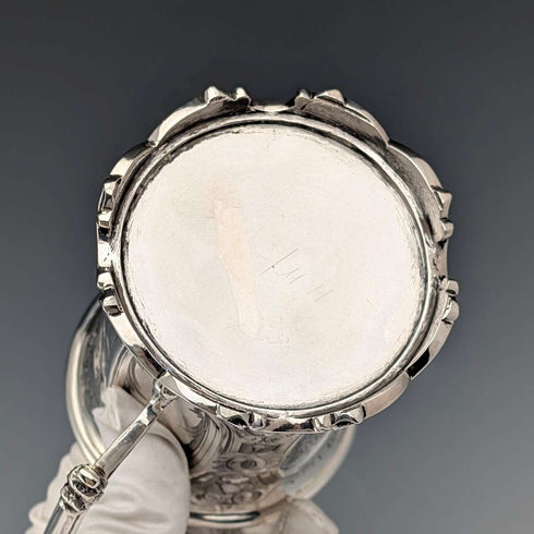 1854年 英国アンティーク 純銀製 マグカップ フローラル装飾 163g John Evans II