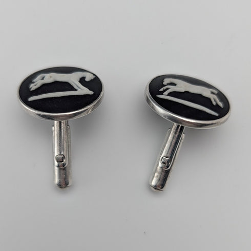 英国ヴィンテージ ウェッジウッド馬レリーフ 純銀台座 カフリンクス カフスボタン