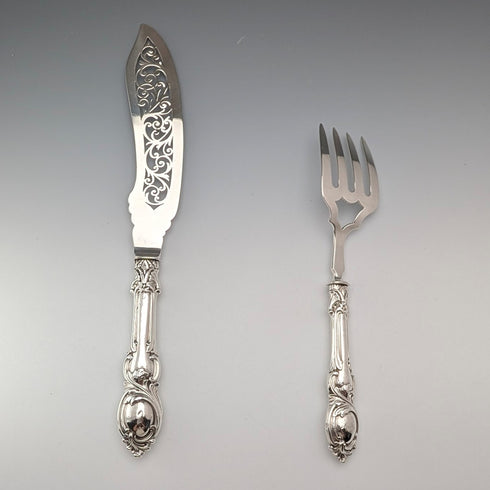 Circa 1852 British antique sterling silver fish server pair, total weight 262g, John Gilbert