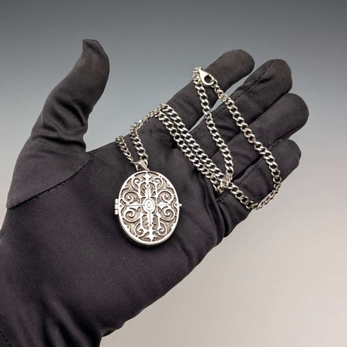 British Vintage Sterling Silver Oval Locket Pendant with Sterling Silver Necklace, 38g Total, CHC
