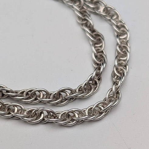 英国ヴィンテージ 純銀製 オーバル型ロケットペンダント 純銀ネックレス付き 計20g JAM