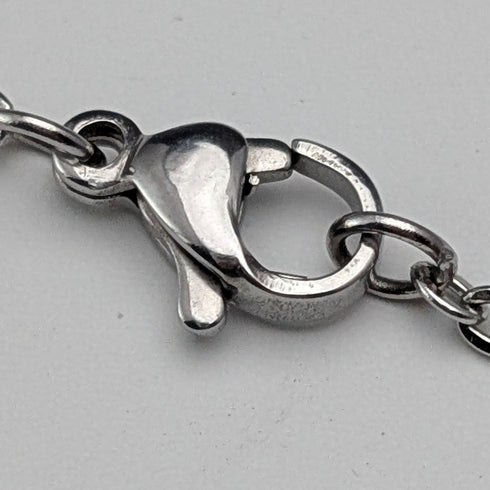 ヴィンテージ シルバープレート製 ハート型ロケットペンダント ネックレス付き