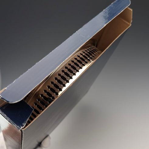 復古英國鍍銀畫廊托盤,直徑 23 厘米,《讀者文摘》,盒裝