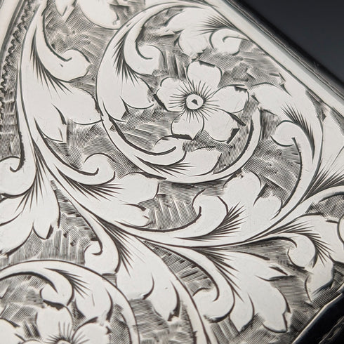 1907 年英國古董純銀卡片盒(附鏈條),89 克,Colen Hewer,柴郡