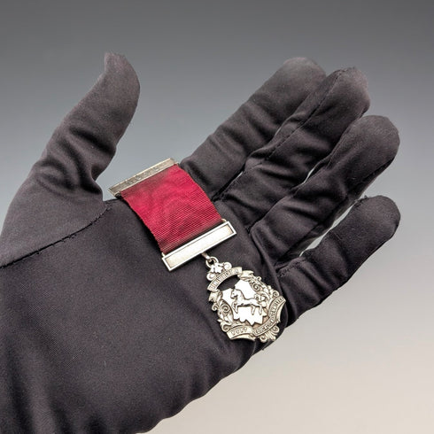 1915年 英国アンティーク 純銀製 皆勤賞表彰 スクールメダル Vaughton&Son