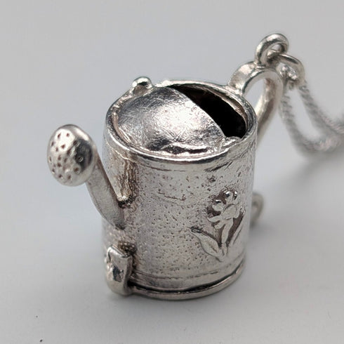 ヴィンテージ 純銀製ジョウロ型ペンダント 純銀ネックレス付き 計7.2g