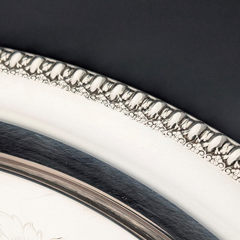 英国ヴィンテージ シルバープレート製 大型丸型トレイ 直径36cm International Silver