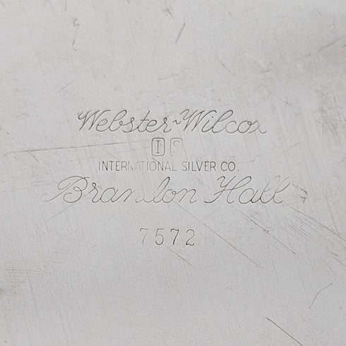 英国ヴィンテージ シルバープレート製 大型丸型トレイ 直径36cm International Silver