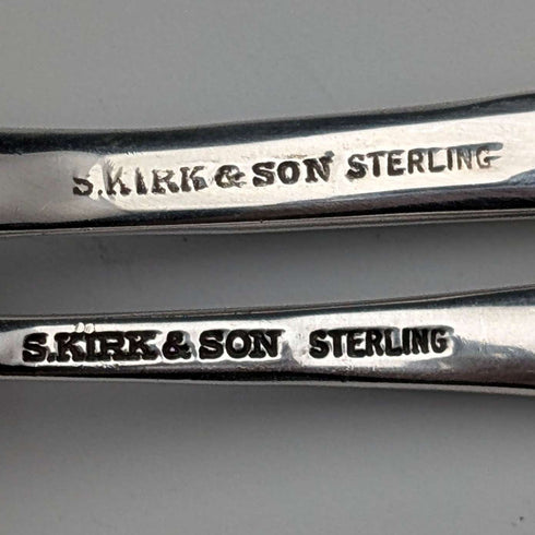 米国アンティーク 純銀製 ベリースプーン 大小ペア 計111g S. Kirk &Son