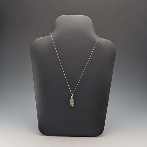 1978 UK Vintage Sterling Silver Small Oval Ingot Pendant with Sterling Silver Necklace Total 4.4g