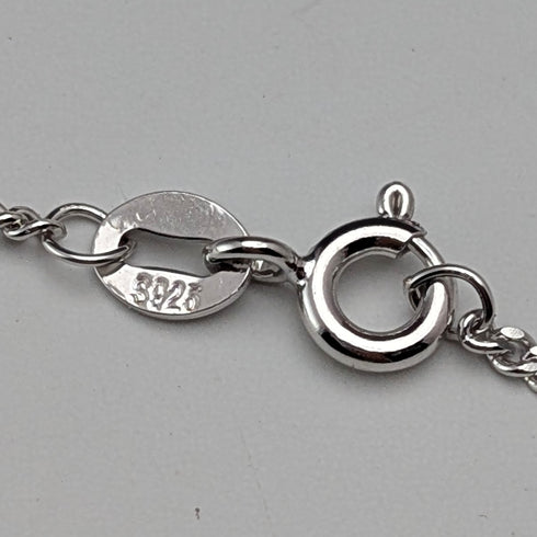 1977 UK Sterling Silver Jubilee Pendant with Sterling Silver Necklace Total 19.7g