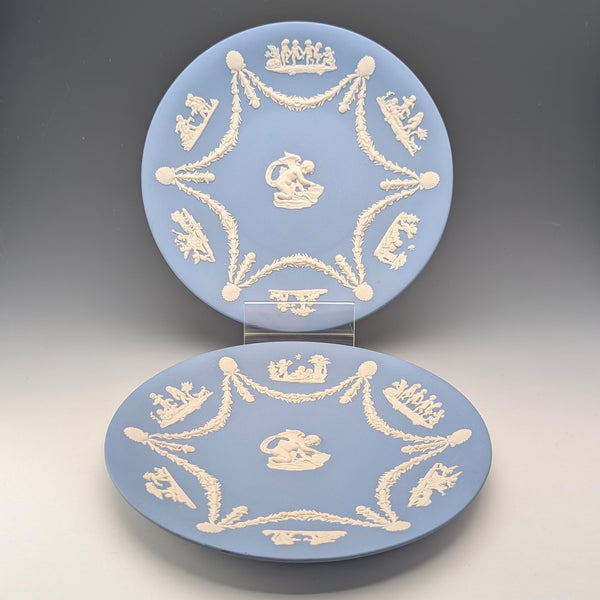 英國復古韋奇伍德天使碧玉瓷盤一對,直徑22厘米,淺藍色
