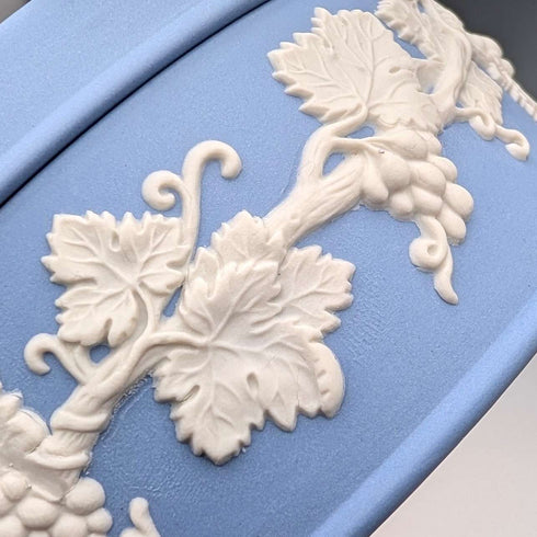 復古英國 Wedgwood Jasperware 淡藍色圓形糖果盒