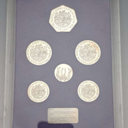 1973年安妮公主婚禮紀念套裝,6枚純銀幣,50克銀,由Ppbjoy Mint Ltd發行