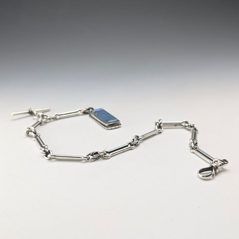 1889年英國古董精美純銀阿爾伯特鏈,45克,配以摩爾福裝飾吊墜