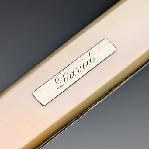 1833年英國納撒尼爾·克雷斯威克(Nathaniel Creswick)設計的古董珍珠母貝柄純銀刀刃折疊刀,附刀盒