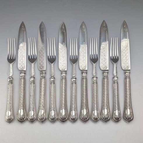 約1867年英國羅伯茲和貝爾克公司出品的古董純銀柄餐具(6對)。