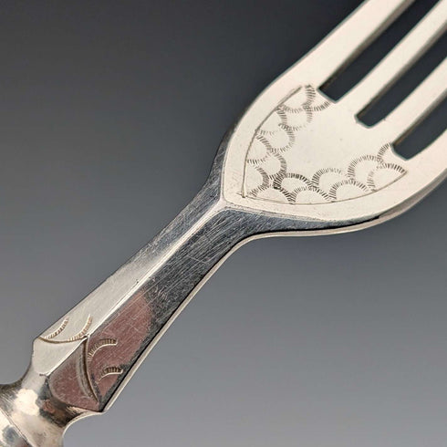英國古董珍珠母貝甜點餐具,6對,木盒裝,約翰朗德父子公司出品